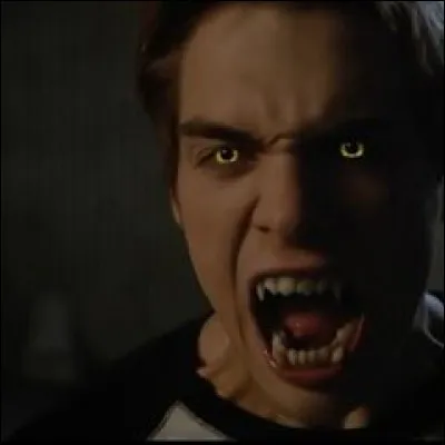 Qui est le premier bêta de Scott ?