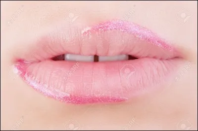 Les lèvres jouent un rôle dans...