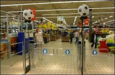 Comment qualifie-t-on cette allée ?