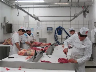 Pourquoi les laboratoires de préparation sont-ils de plus en plus visibles par la clientèle ?