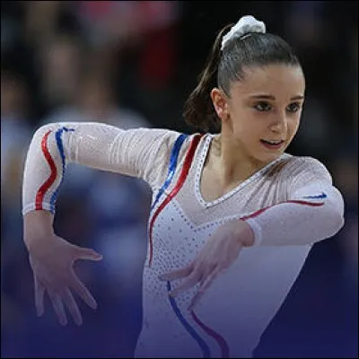 Comment s'appelle cette gymnaste ?