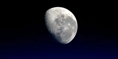 Quelle distance nous sépare de la Lune ?