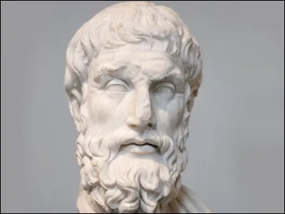 Comment s'appelle cette célébrité ?