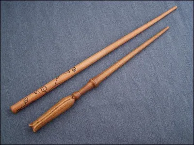 À qui sont ces baguettes ?
(Cette fois ce sont deux différentes)