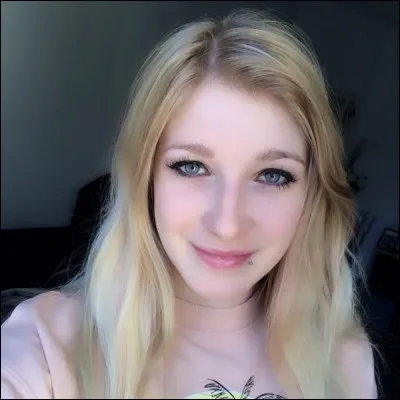 Que fait-elle sur sa chaîne ?