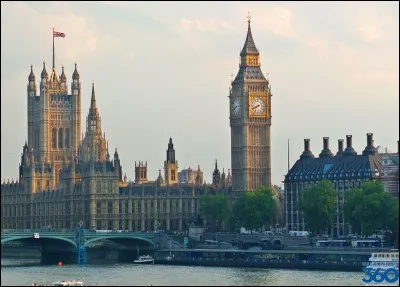La capitale anglaise est...