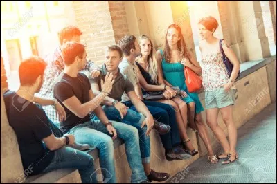 Tes amis te trouvent :