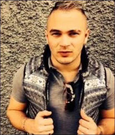 Jul a commencé le rap en :