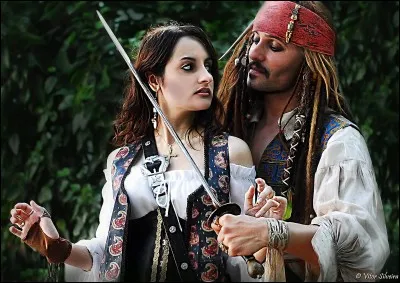 Angelica est-elle la fille de Barbe Noire ?