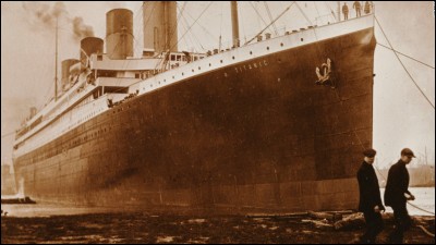 Il a coulé du 14 au 15 avril 1912. Il y avait 1 471 passagers à bord et il avait New York comme destination. Je vous présente...
