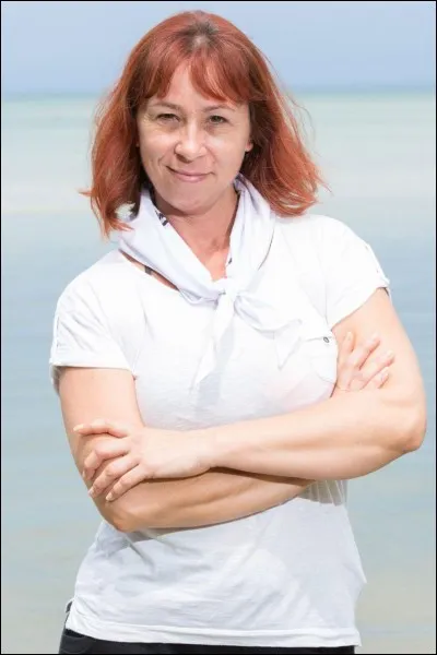 Je suis une cantinière et je n'ai gagné aucune épreuve d'immunité ou de confort après la réunification ; je suis...