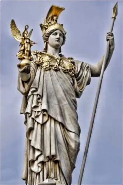 Qui est la déesse de la guerre et de la sagesse ?