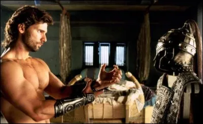 Qui est son frère aîné ?