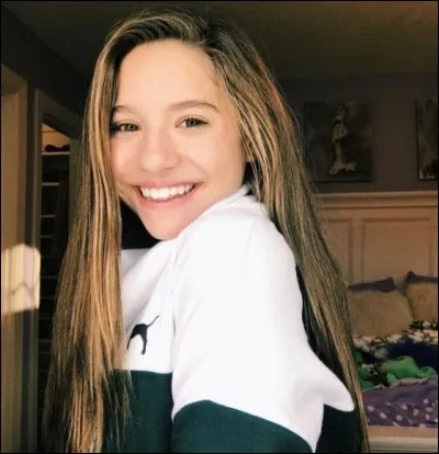 Qui lui a offert ce chien ?