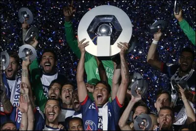 Combien le PSG compte-t-il de Ligue 1 (2017) ?