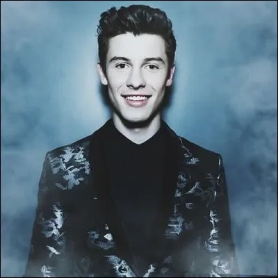 A-t-il d'autres frères et surs ?