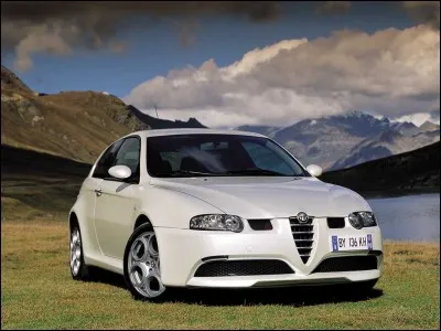 Quelle était la puissance de l'Alfa Romeo 147 GTA ?