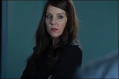 Qui va voir Mary Drake en prison ?