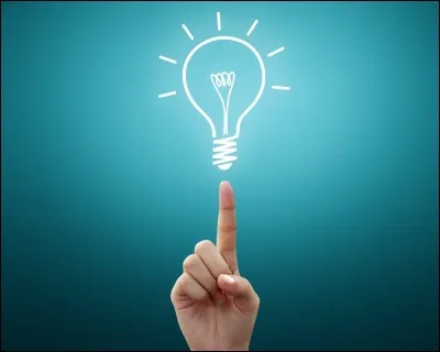 Dans un montage vérifiant qu'un liquide est conducteur, si la lampe brille c'est que la solution ...
