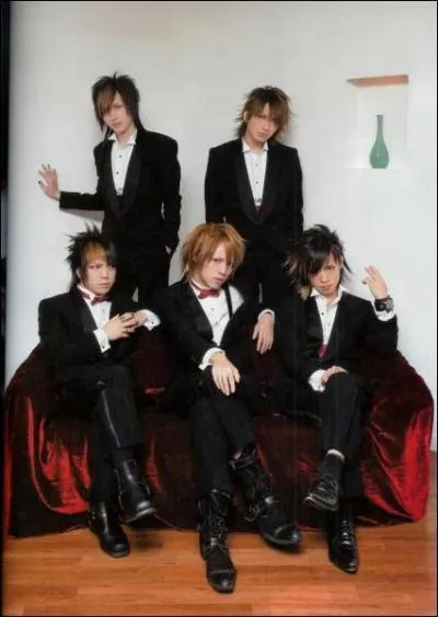 Quel est le titre de l'ending de l'anim Yu-Gi-Oh 5D's ? (par Alice Nine)