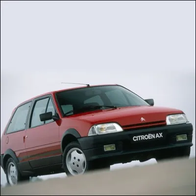 Quelle était la puissance de la Citroën AX GTi ?