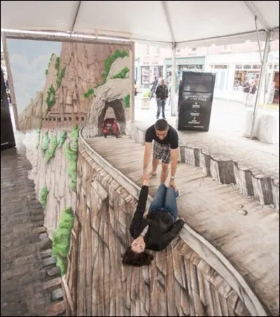 Bidon plein ou t&ecirc;te vide.