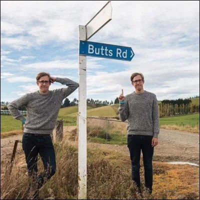 Quelle est la nationnalité d'Evan Edinger ?