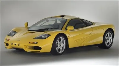 Quelle était la puissance de la McLaren F1 ?