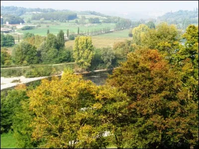 À quelle figure de style l'expression "un soleil noir" correspond-elle ?