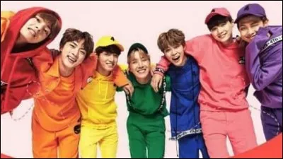 Quels sont les trois membres faisant partie de la maknae line ?