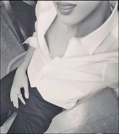 Qui est le plus petit (en taille) du groupe?