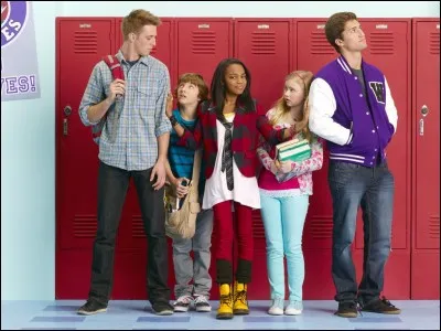 Le premier épisode de la série "Section Genius" est diffusé le :