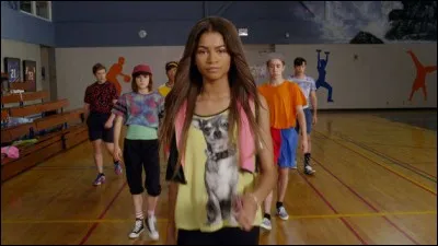 Qui interprète le personnage principal dans le film "Zapped : Une application d'enfer !" ?