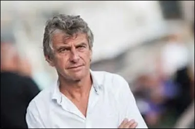 2013-2014 fut la dernière saison de Christian Gourcuff sur le banc lorientais. Combien d'années est-il resté au club ?