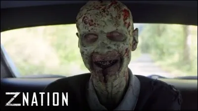 Dans quelle saison y a-t-il un zombie qui parle ?