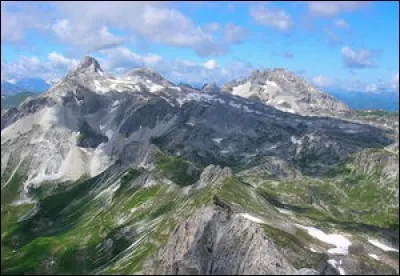 La Niedere Tauern est une chaîne montagneuse :