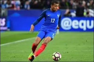 Dans l'équipe de France, il est numéro...