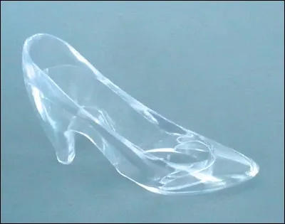 Cette princesse a perdu sa chaussure il s'agit de :