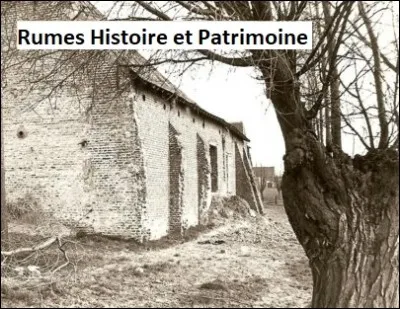 Où était ce bâtiment encore visible en 1980 ?