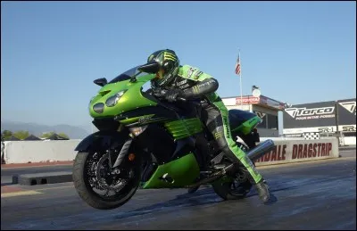 Ce ZX 14 Ninja est une ...