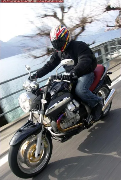 Cette Breva 850 est une ...