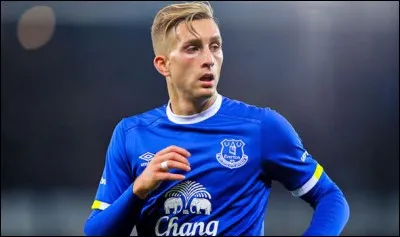 Venu du club anglais d'Everton, dans quel club s'est engagé l'Espagnol Gerard Deulofeu pour 12 millions d'euros ?