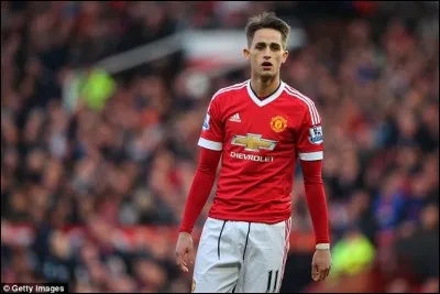 Dans quel club est parti Adnan Januzaj pour 10 millions d'euros ?