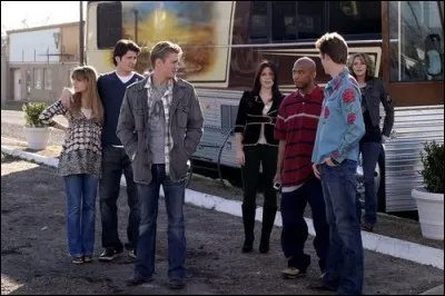 Quelle mauvaise nouvelle vient ternir la journée passée à retrouver Micro ?