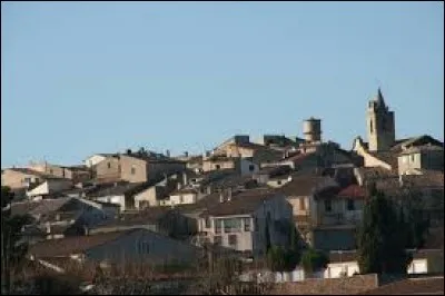 Ville de la r&eacute;gion P.A.C.A., dans le parc naturel r&eacute;gional du Luberon, Pierrevert se situe dans le d&eacute;partement ...