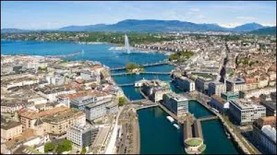 Comment appelle-t-on les habitants de Génève ?