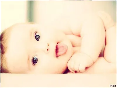 Les mains d'un b&eacute;b&eacute; sont plus sensibles que sa bouche.