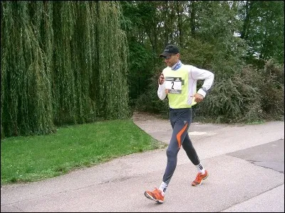 Fais-tu r&eacute;guli&egrave;rement du sport (chez toi ou dehors) ?