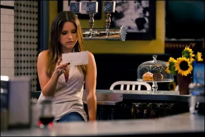 Dans quel épisode Brooke saccage-t-elle le café de Tara ?