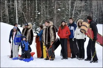 Comment s'appelle le festival auquel le film de Julian est présenté à la fin de la saison 7 ?